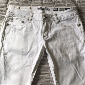 Miss Me skinny jeans